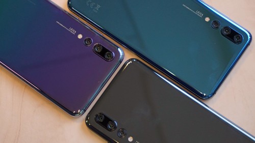 华为p20/p20 pro:刘海屏 最强拍照 5000人民币起