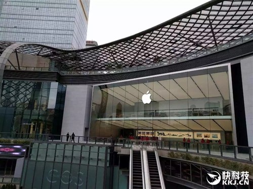 蘋果官方網站顯示,廣州apple store零售店位於天河區cbd天環廣場,將於